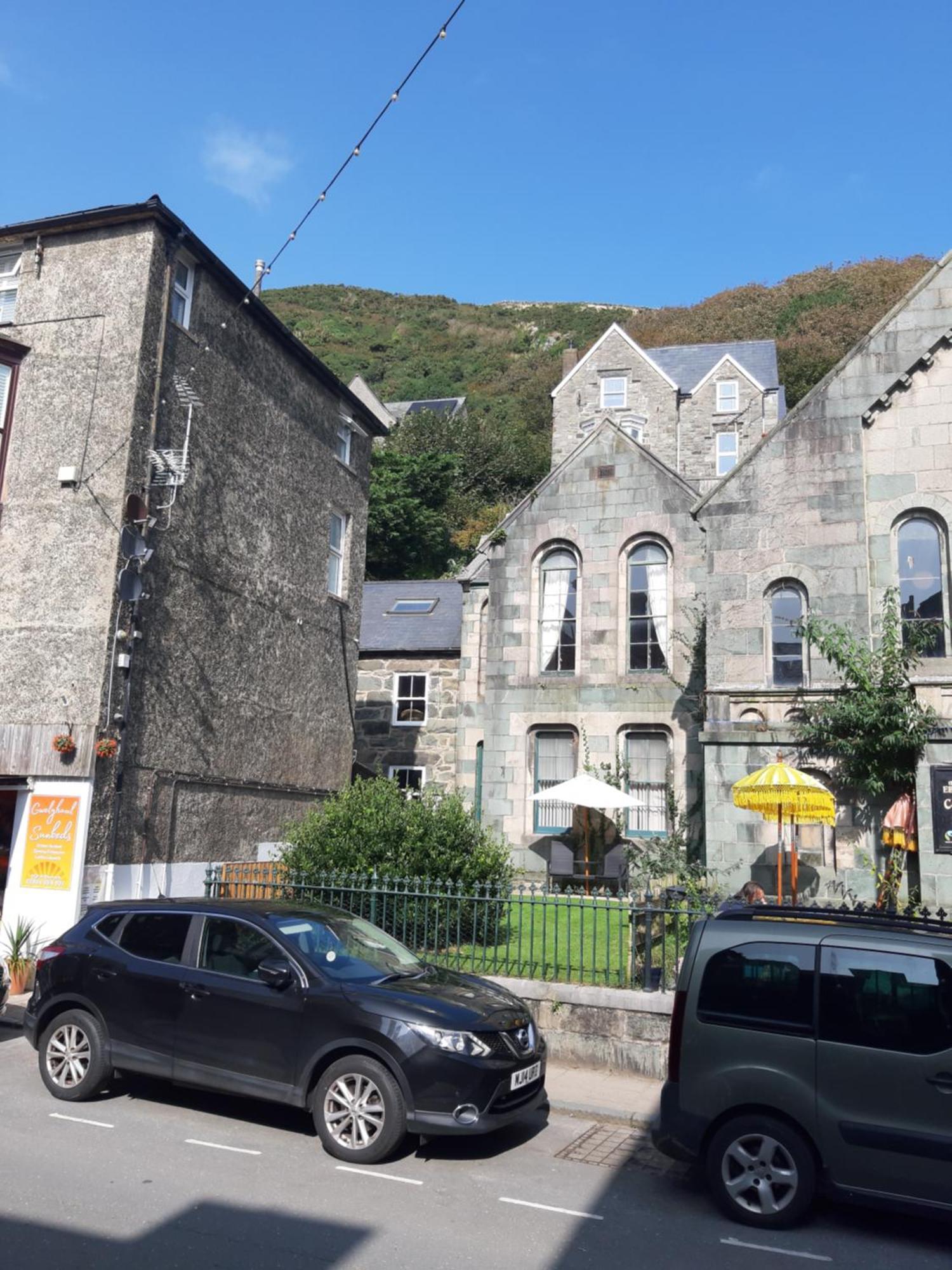 Ground Floor Barmouth Centre Apartment With Garden Extérieur photo