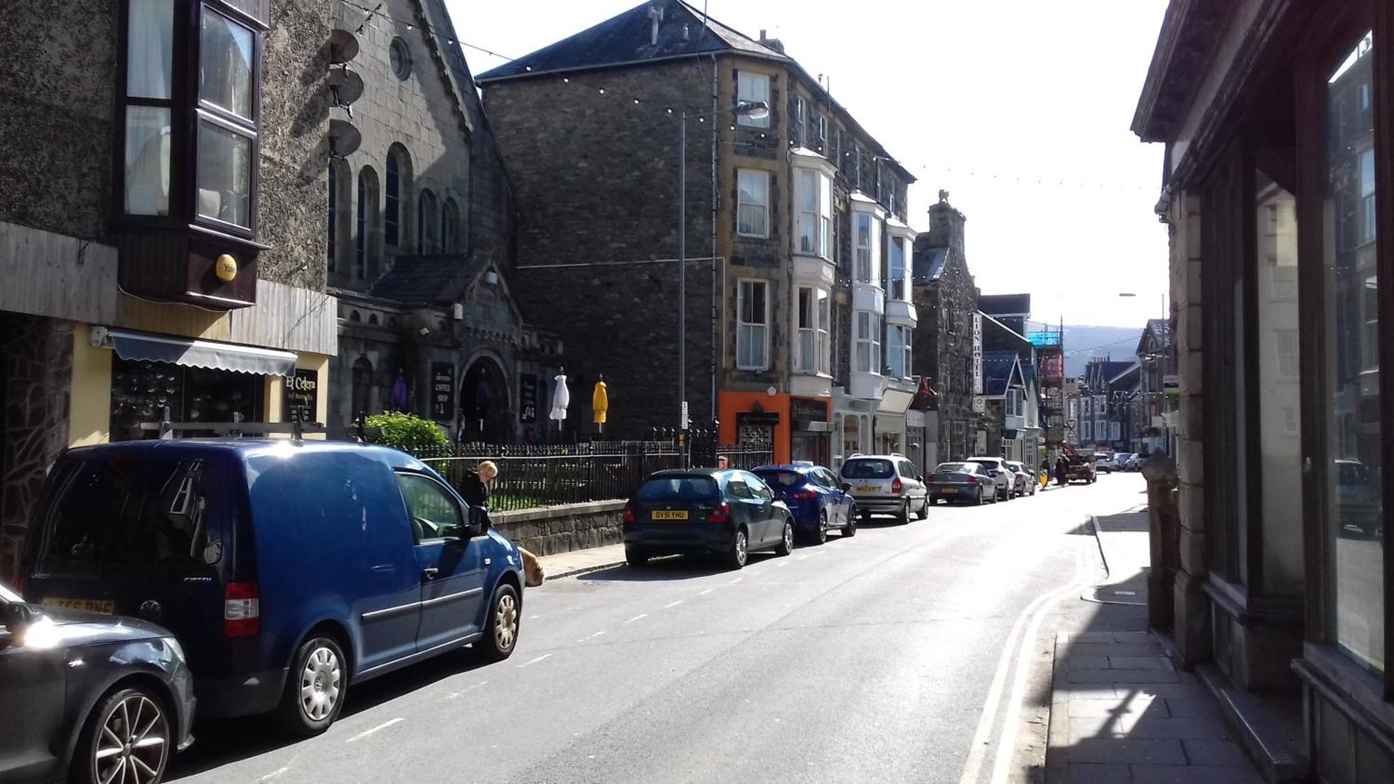 Ground Floor Barmouth Centre Apartment With Garden Extérieur photo